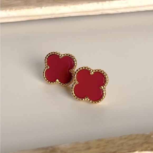 Rose Red Clover Stud Earrings Onyx Stone Luxury Jewelry - Picture 3 of 11